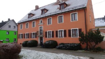 Handwerkertraum mit Potenzial – Verwirklichen Sie Ihre Wohnideen!, 95652 Waldsassen, Etagenwohnung